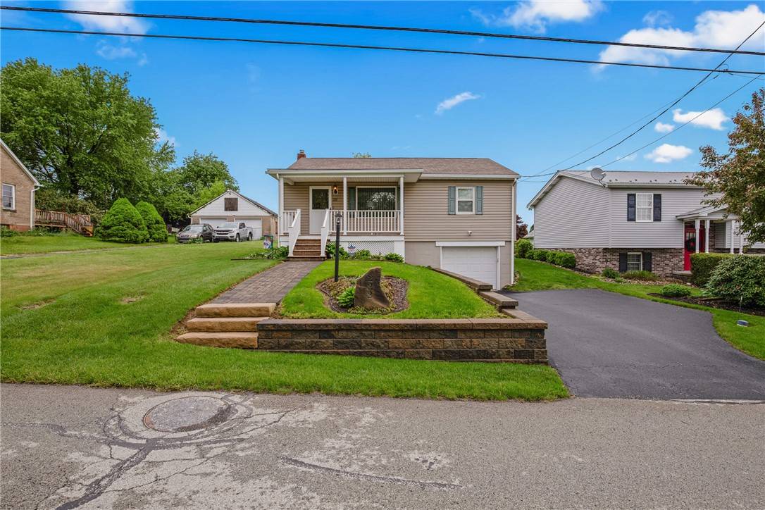 Jennerstown Boro, PA 15547,222 E Denison Way