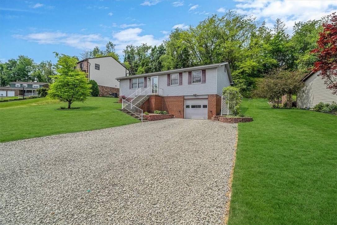 Hempfield Twp - Wml, PA 15642,4225 Stratford Dr