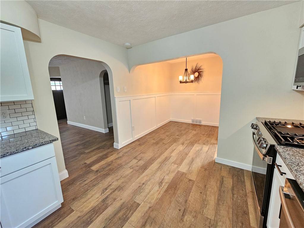 Summit Twp - But, PA 16039,946 Herman Road