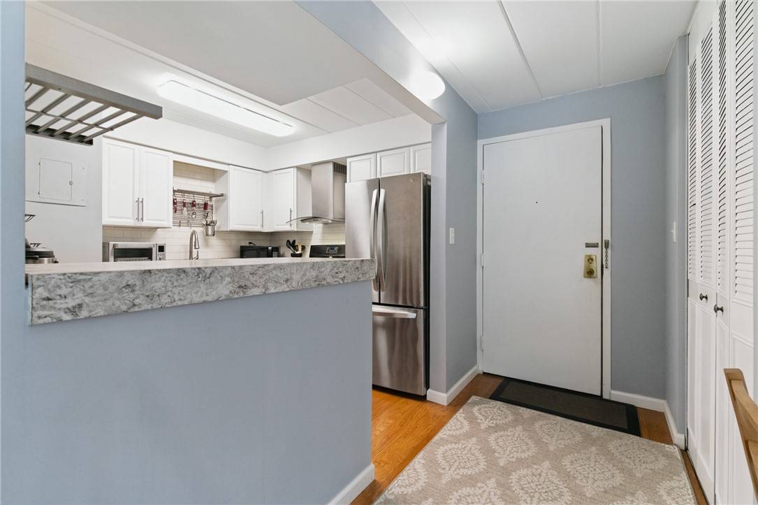 Shadyside, PA 15213,5 Bayard Rd #206
