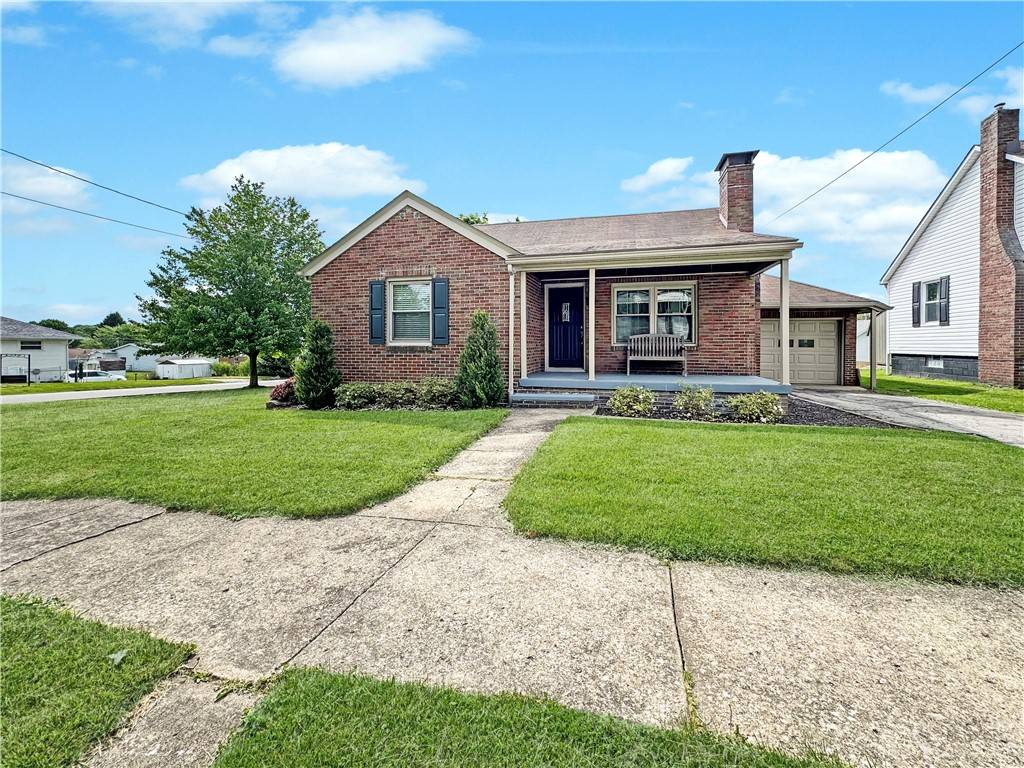 New Castle, PA 16101,940 Warren Ave