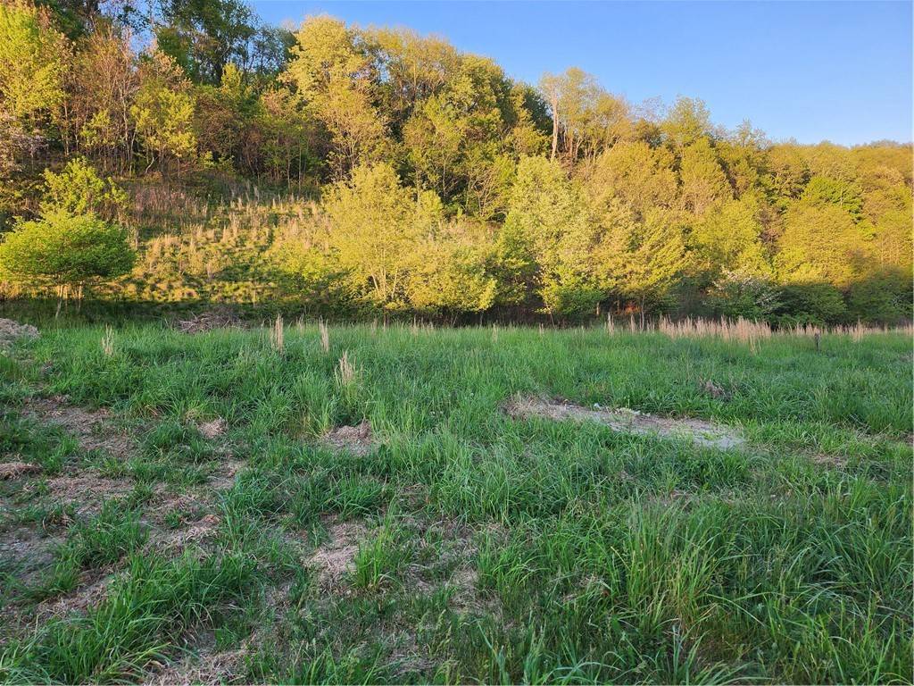 Allegheny Twp, PA 15613,620 CEDAR RIDGE DRIVE