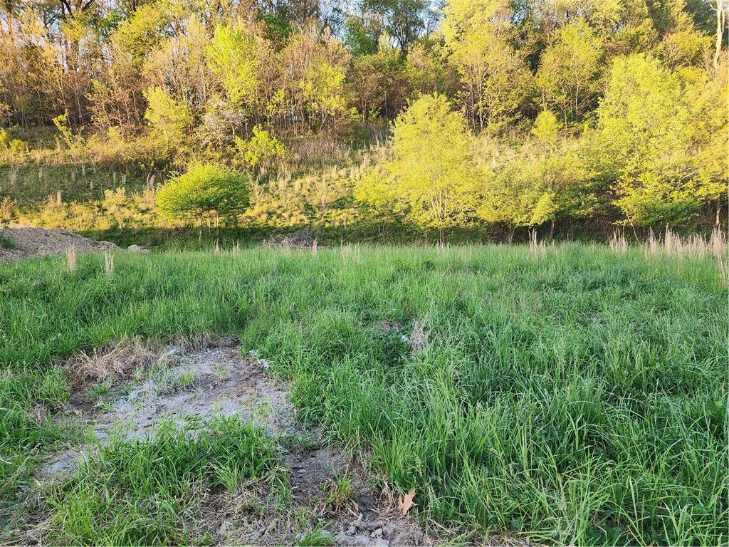 Allegheny Twp, PA 15613,620 CEDAR RIDGE DRIVE