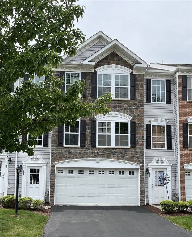 Robinson Twp - Nwa, PA 15108,259 Grace Manor Dr