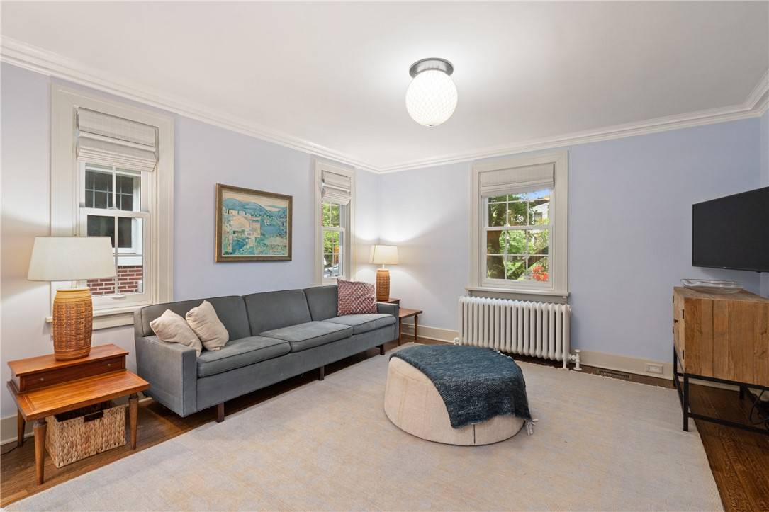Highland Park, PA 15206,5810 Hampton st