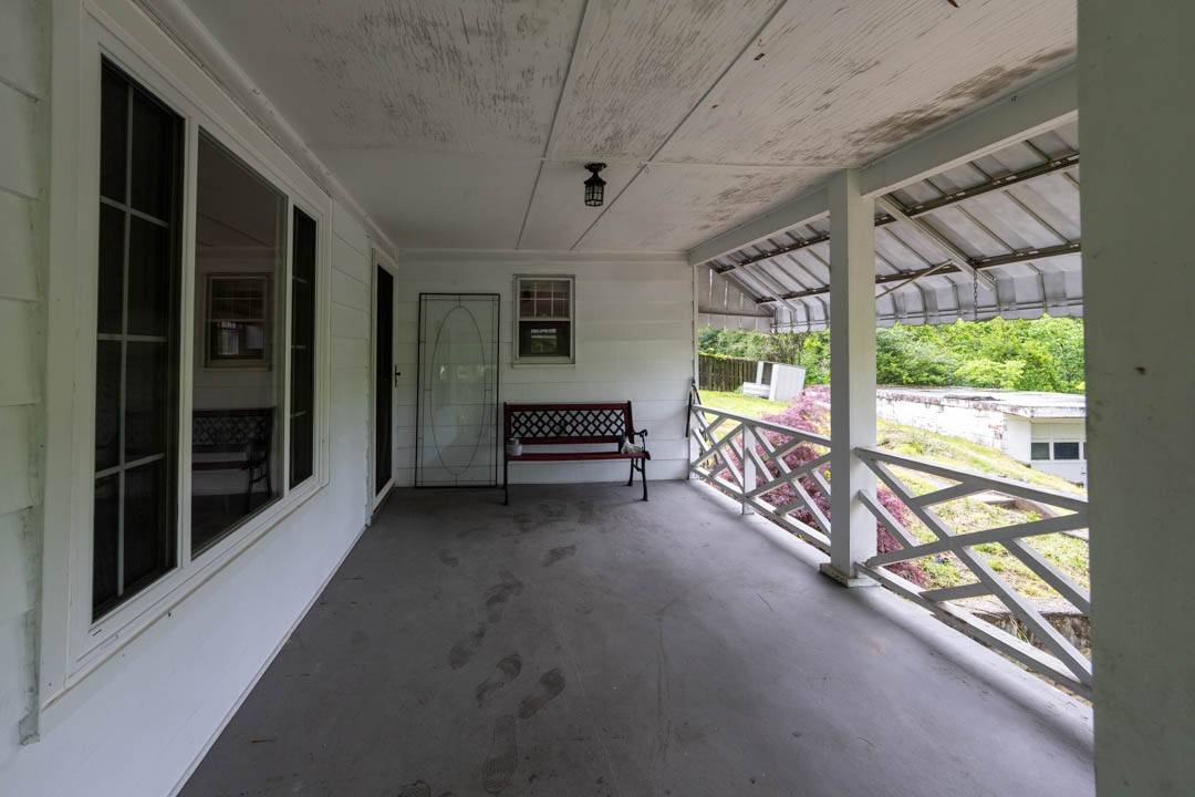 South Park, PA 15236,1153 Yanks Ln