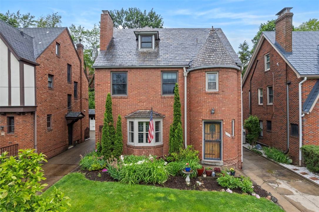 Point Breeze, PA 15208,446 S Dallas Avenue
