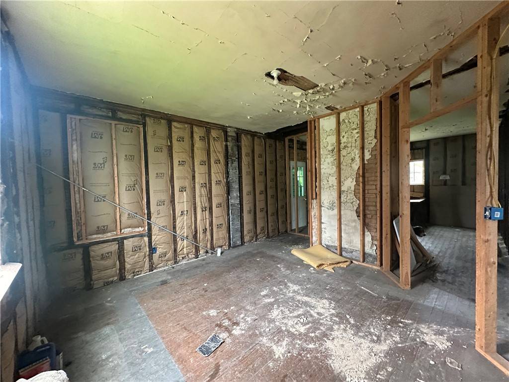 Dawson, PA 15428,112 Laughlin St