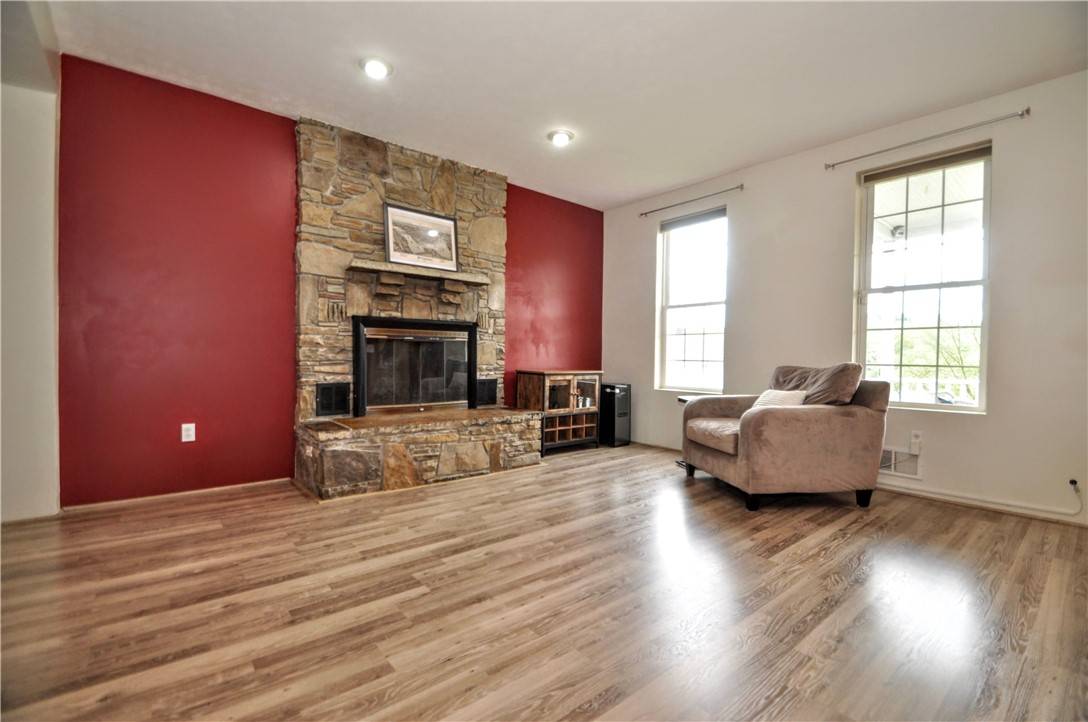 Elizabeth Twp/boro, PA 15018,1726 Kennedy