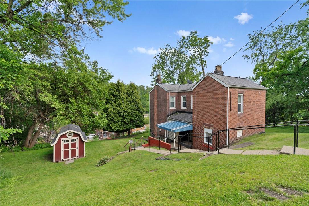 Greenfield, PA 15207,555 Hazelwood Ave