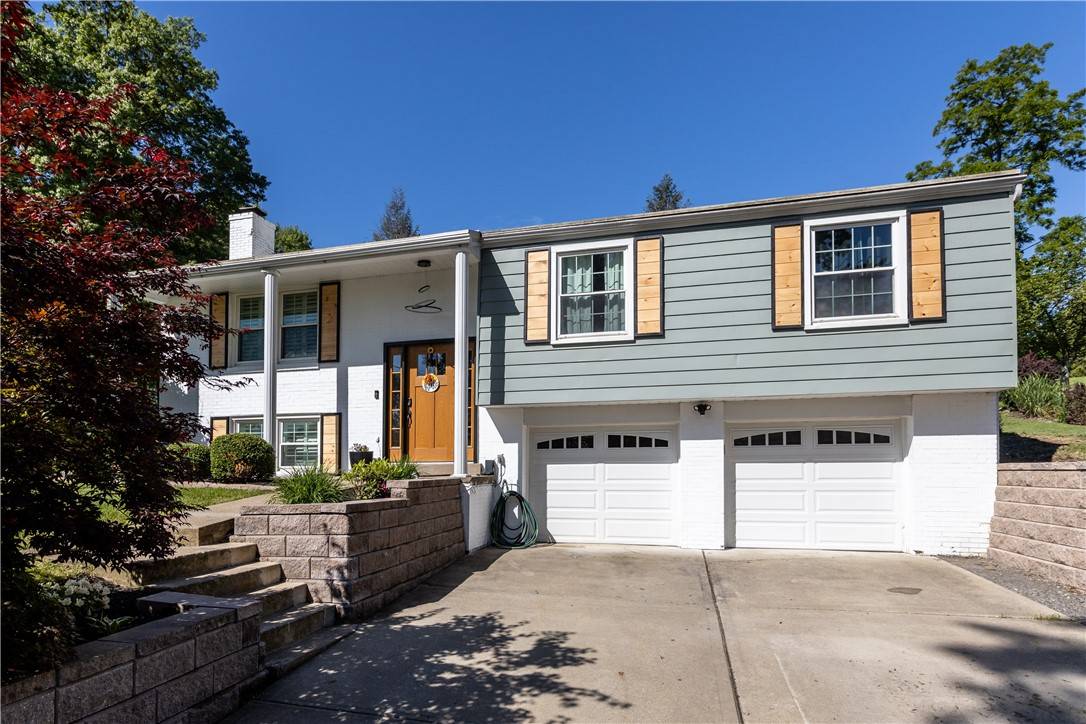 South Strabane, PA 15301,22 Green Crescent Dr