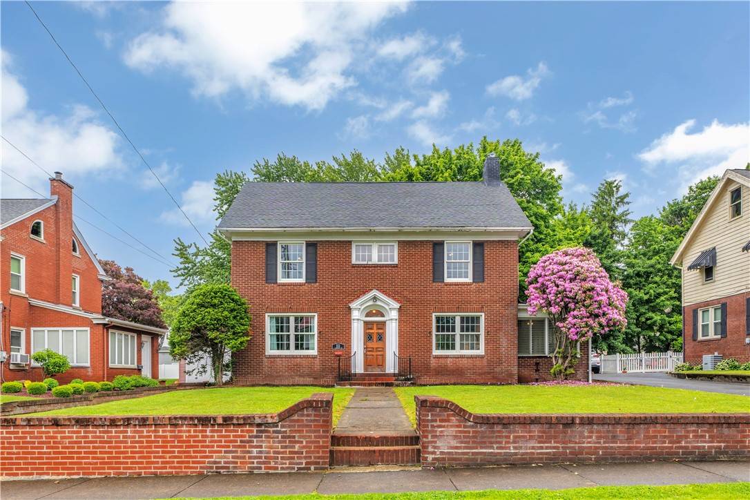 New Castle/2nd, PA 16105,111 E Sheridan Ave