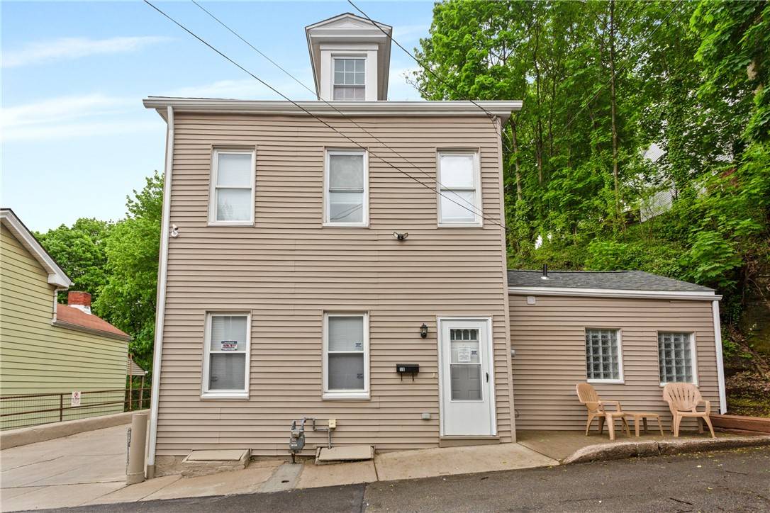 South Side, PA 15203,19 Telescope St