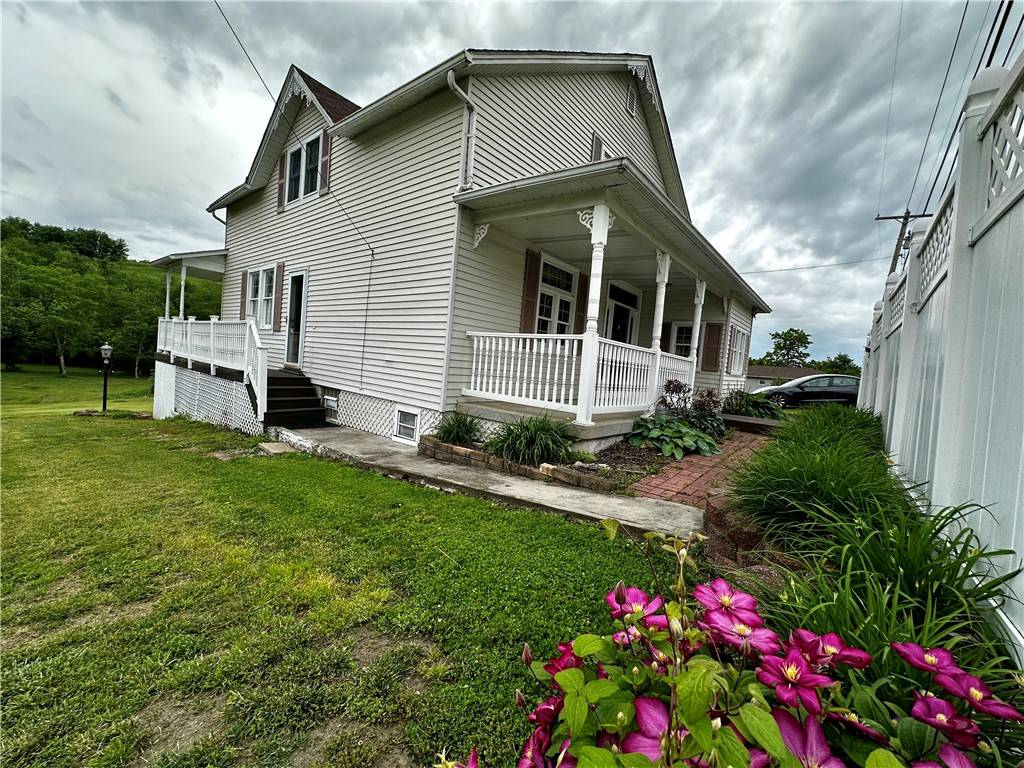 New Salem, PA 15468,751 Fairbank Herbert Rd