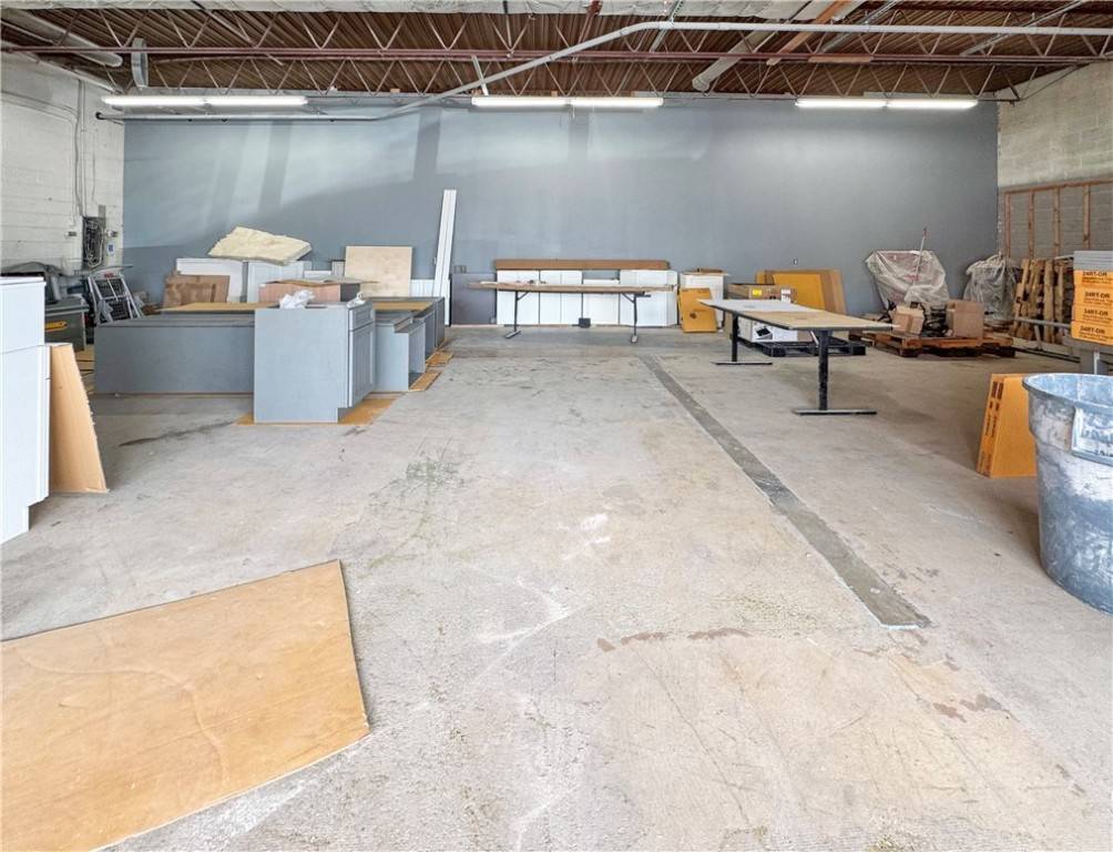 Union Twp - Law, PA 16101,1808 W State St