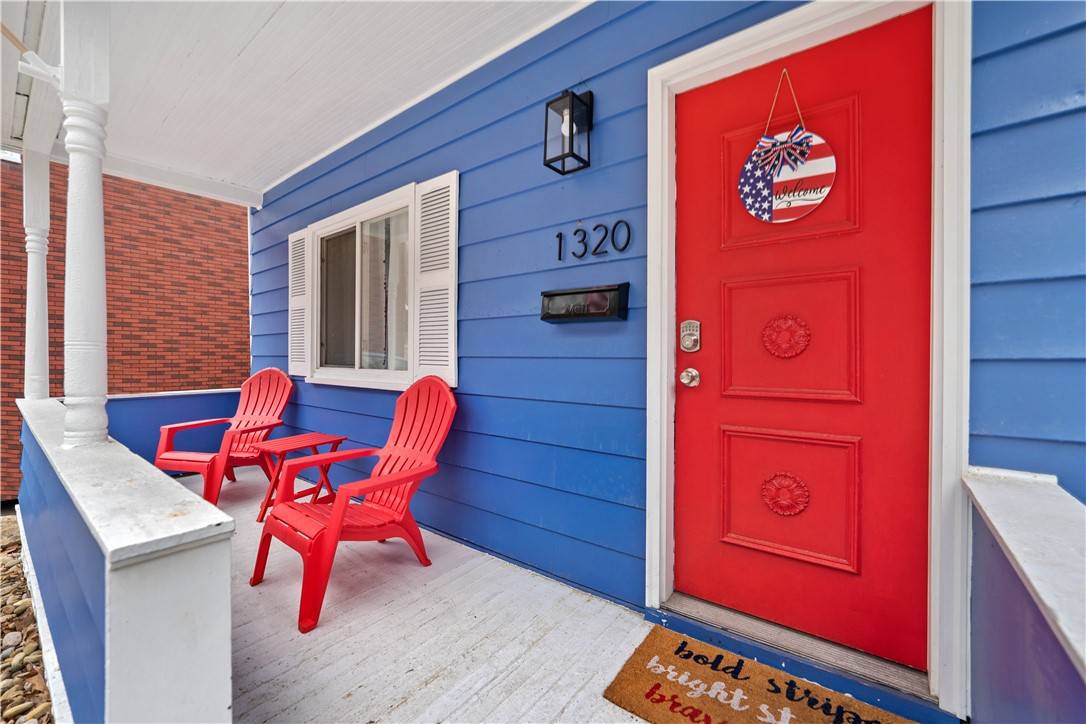 Munhall, PA 15120,1320 Ravine St