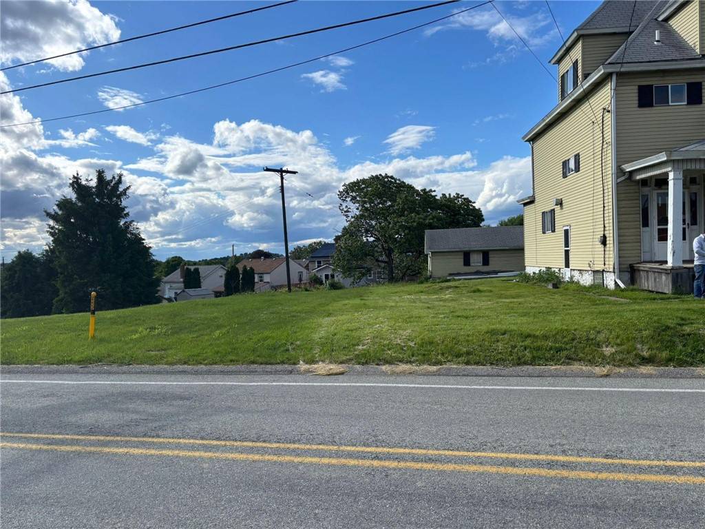 West Mifflin, PA 15122,- Skyline