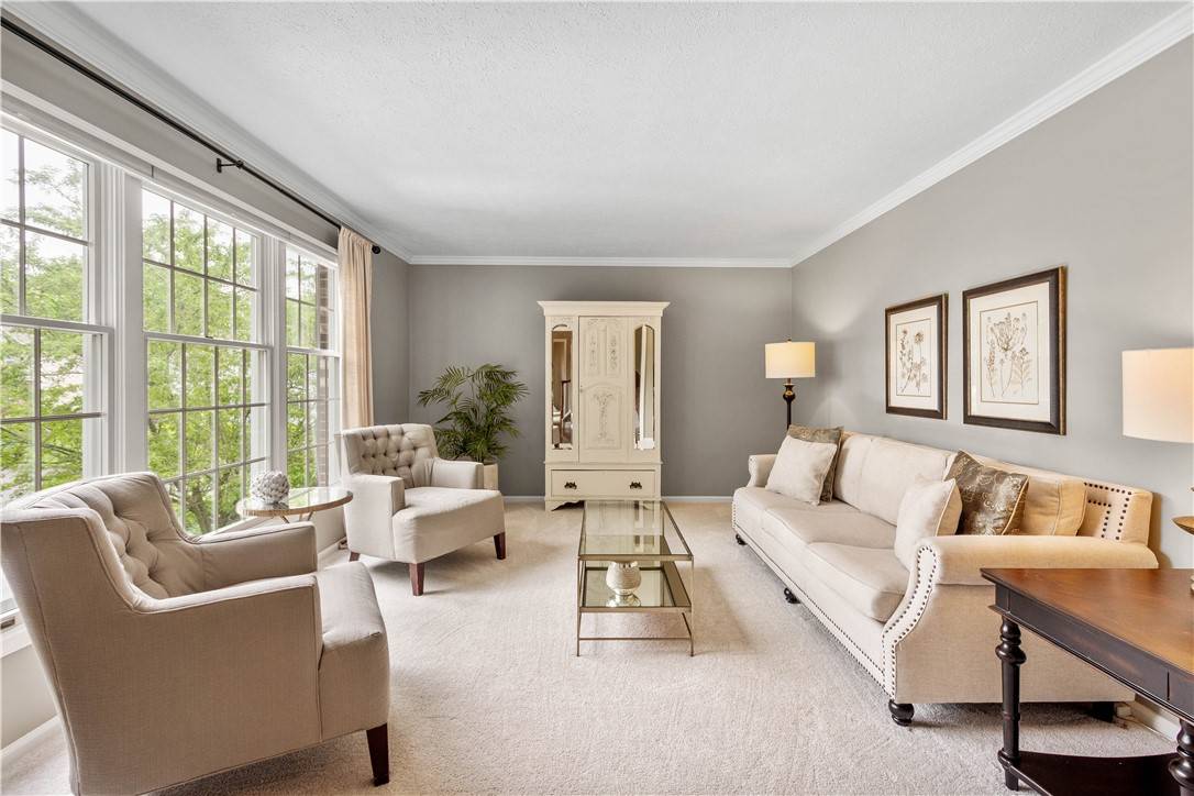 Cranberry Twp, PA 16066,401 Pebble Creek Dr.