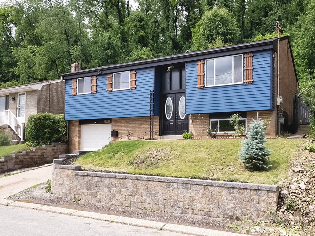 Swissvale, PA 15218,79 Lilmont Dr