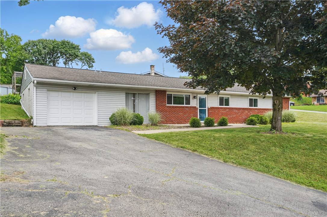 Manor, PA 15642,218 Longview Drive