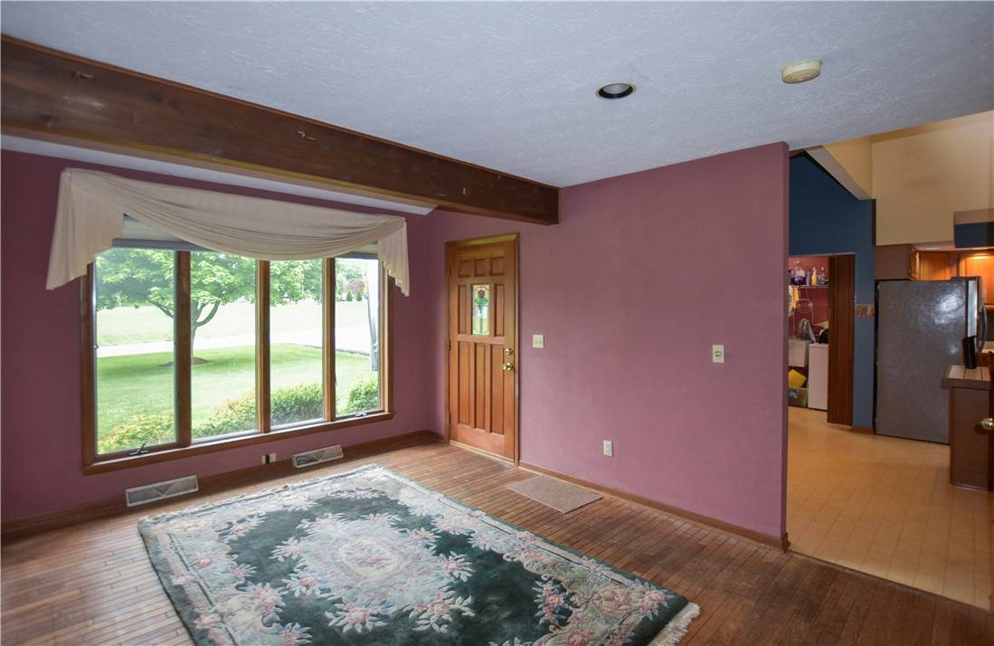 Jefferson Twp - But, PA 16056,105 Janice Lane