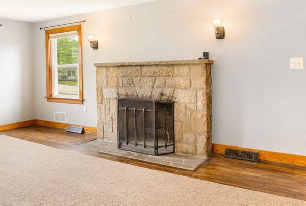Somerset Boro, PA 15501,1082 W Main St