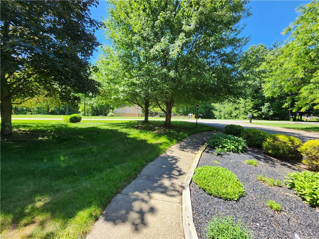 Coolspring Twp, PA 16137,911 Aztec Trl