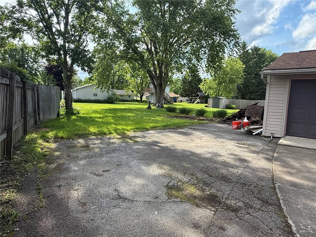 Cranberry Twp, PA 16066,230 Sherwood Dr