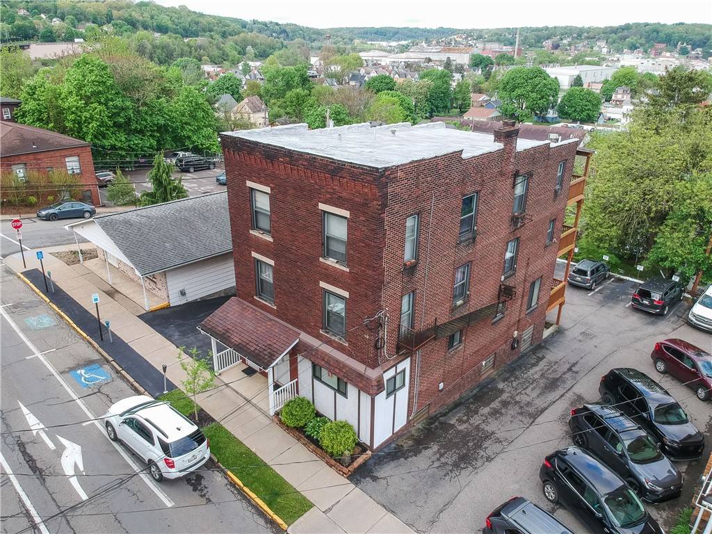 City Of But Se, PA 16001,226-228 South Washington Street #226