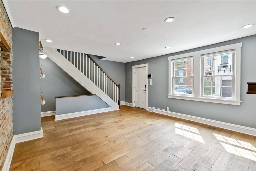 Lawrenceville, PA 15201,4825 Hatfield Street