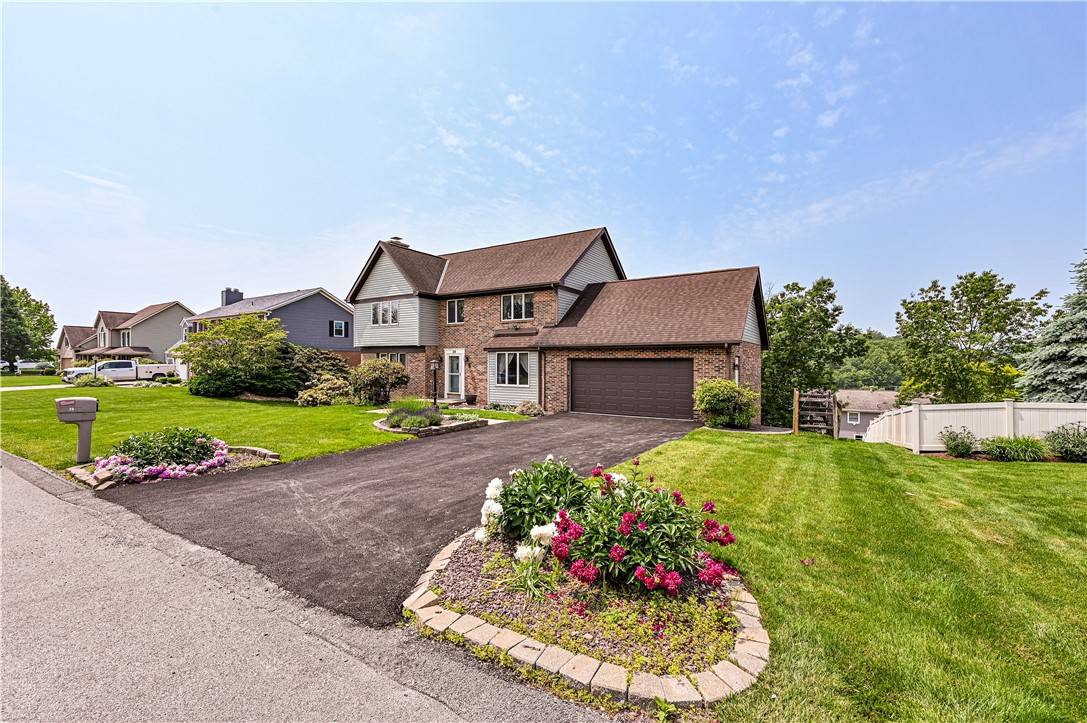 Hempfield Twp - Wml, PA 15601,28 Saddlebrook Dr