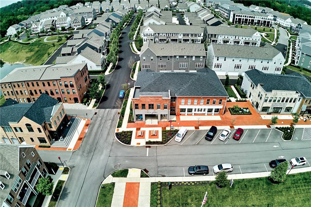 Cranberry Twp, PA 16066,305 Tillary Lane #202