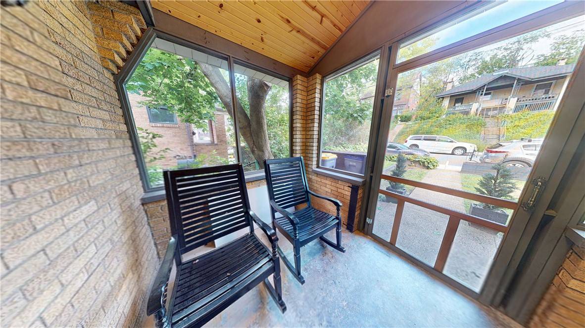 Dormont, PA 15216,2819 Glenmore