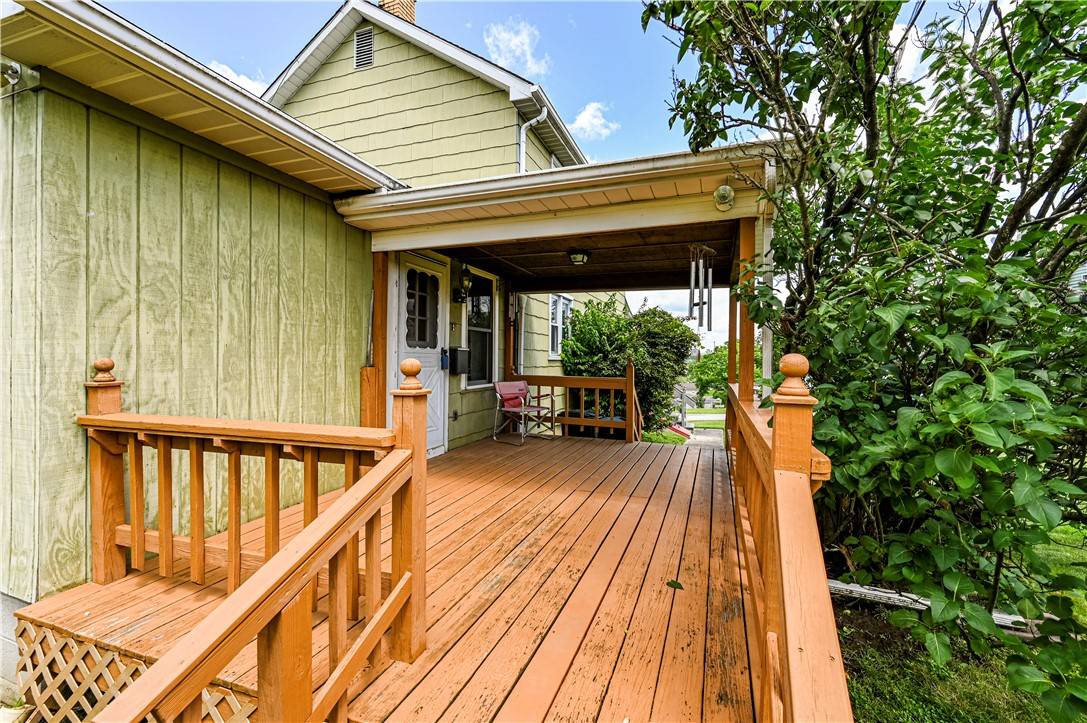 Sewickley Twp, PA 15637,406 MCCLERGE AVE