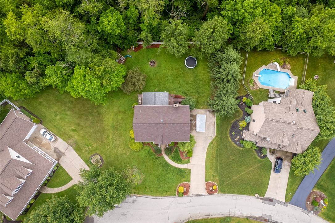 Cecil, PA 15057,122 Sandlewood Drive