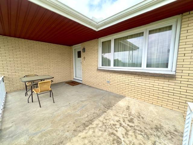 Munhall, PA 15120,805 Brierly Lane