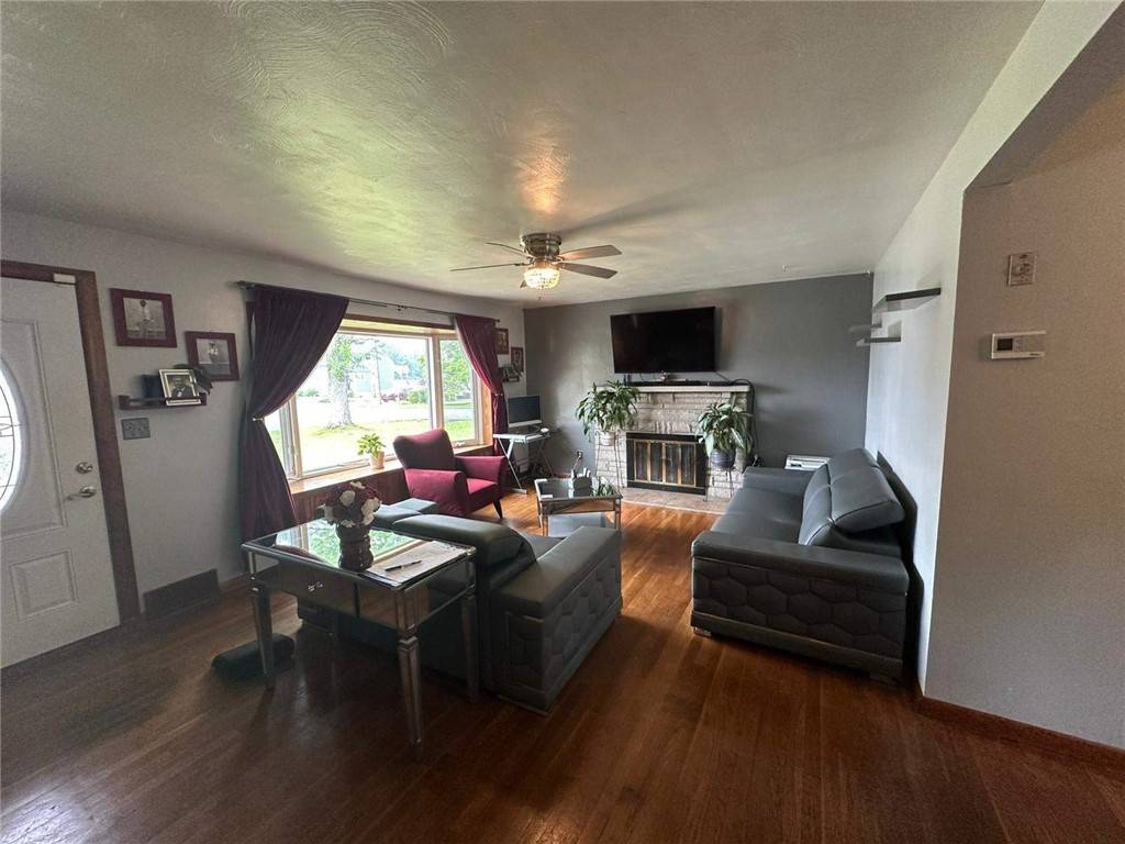 Monroeville, PA 15146,114 Carson St