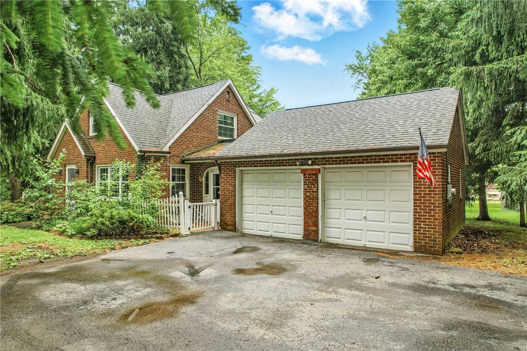Hermitage, PA 16148,1060 S Hermitage Rd