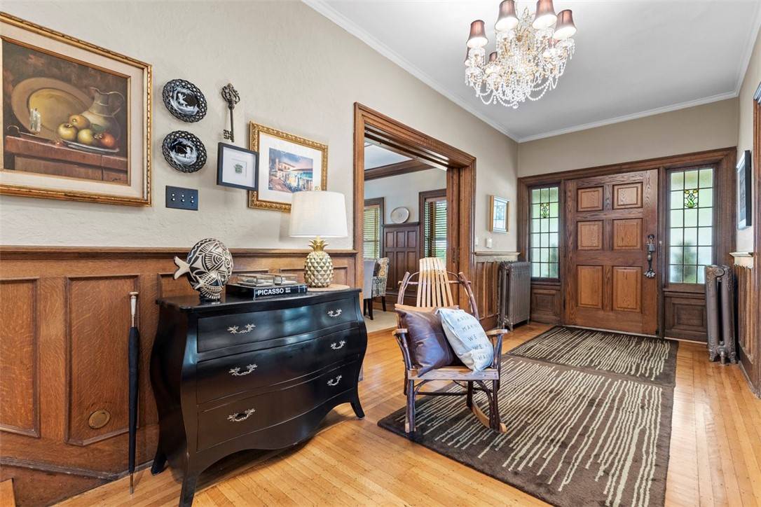 Point Breeze, PA 15208,6909 Meade Street