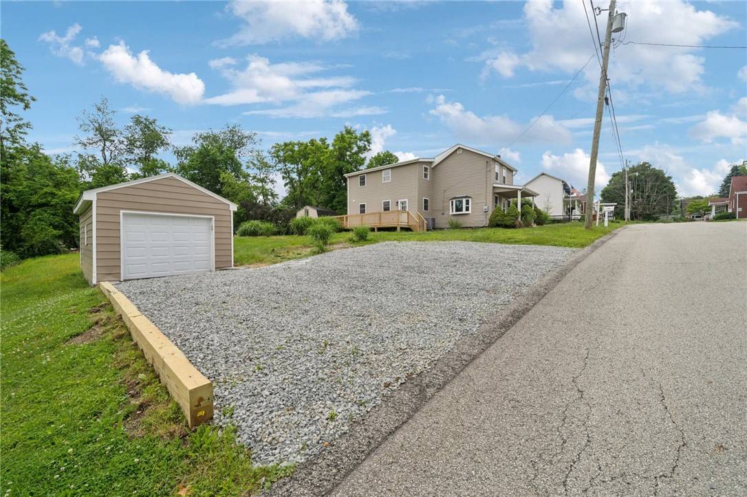 Penn Twp, PA 15642,1004 Government Road