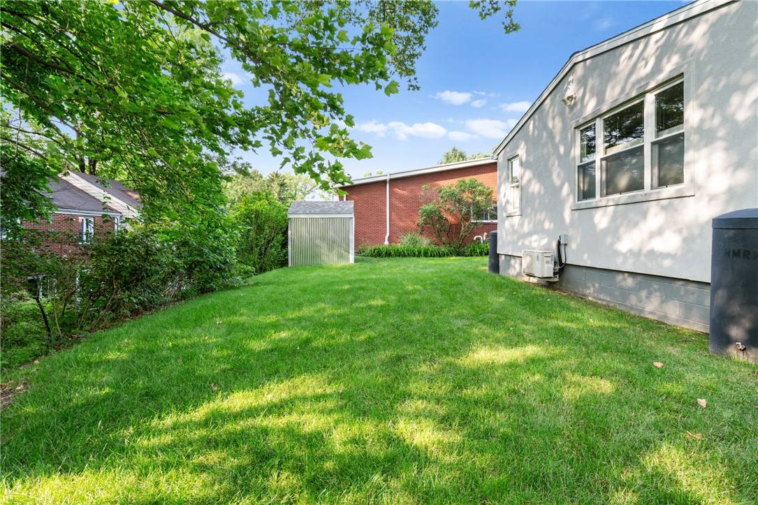 Squirrel Hill, PA 15218,1333 Windermere Dr