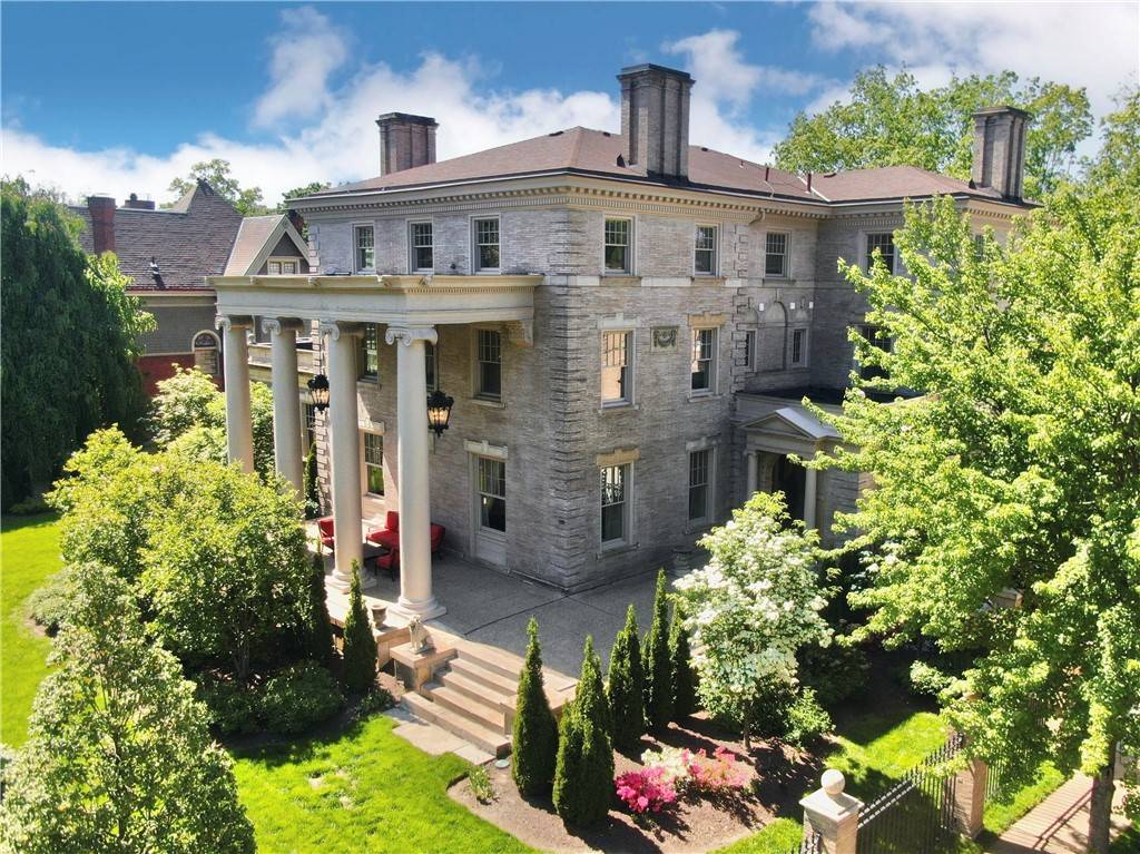 Shadyside, PA 15232,5135 Ellsworth Avenue