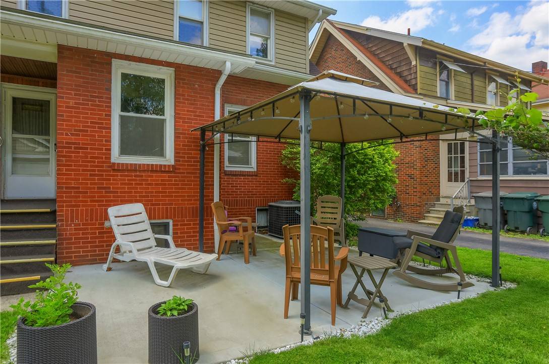 Ellwood City - Law, PA 16117,408 Pershing St