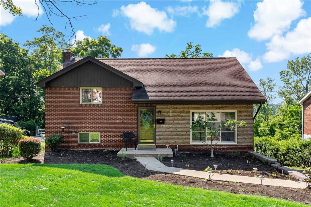 Pleasant Hills, PA 15236,342 W Bruceton Rd