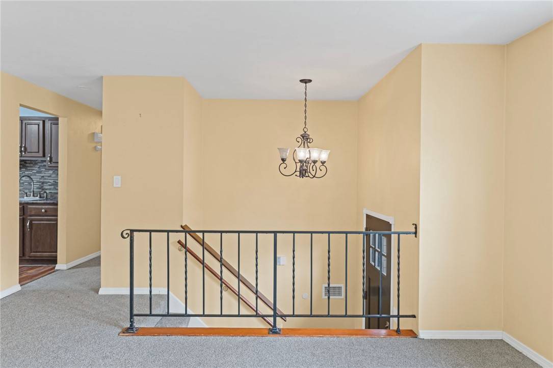 Plum Boro, PA 15239,34 Koomatuck Dr