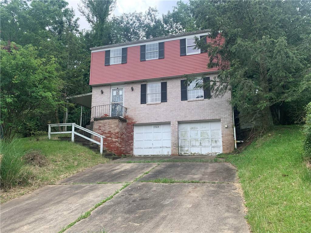 Mccandless, PA 15101,1562 Hedwig Dr