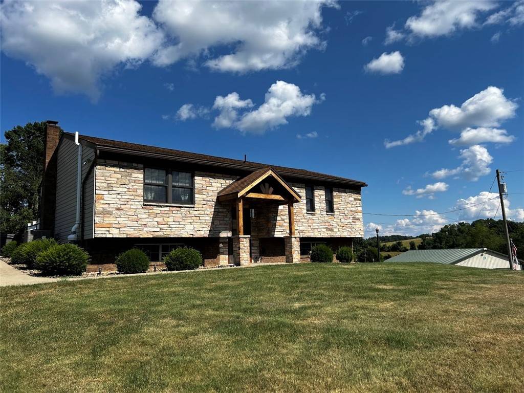 Amwell, PA 15301,516 Chestnut Ridge Rd