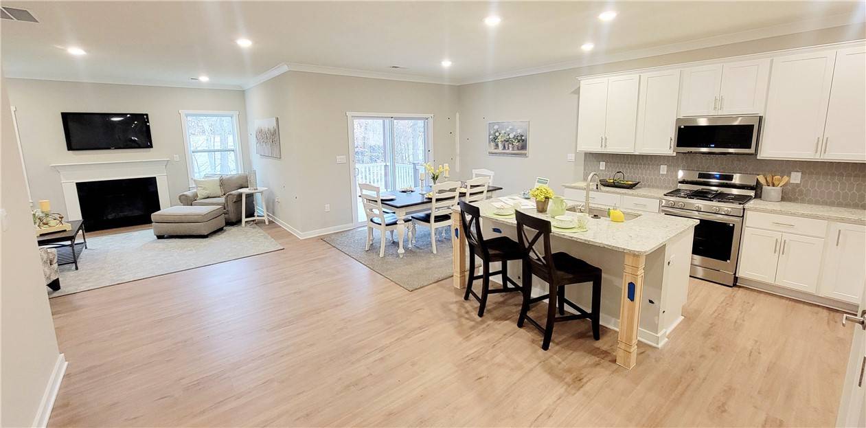 Buffalo Twp, PA 16055,167 Raven Cir #244A