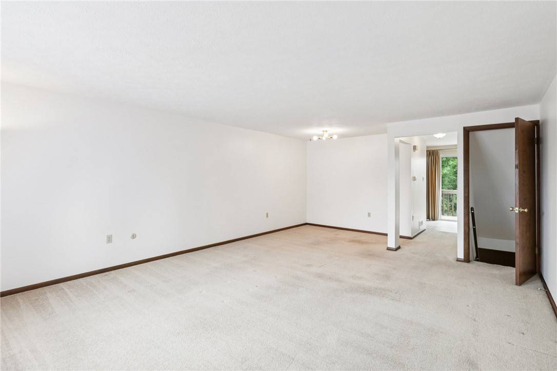 Crafton, PA 15205,222 S Grandview Ave