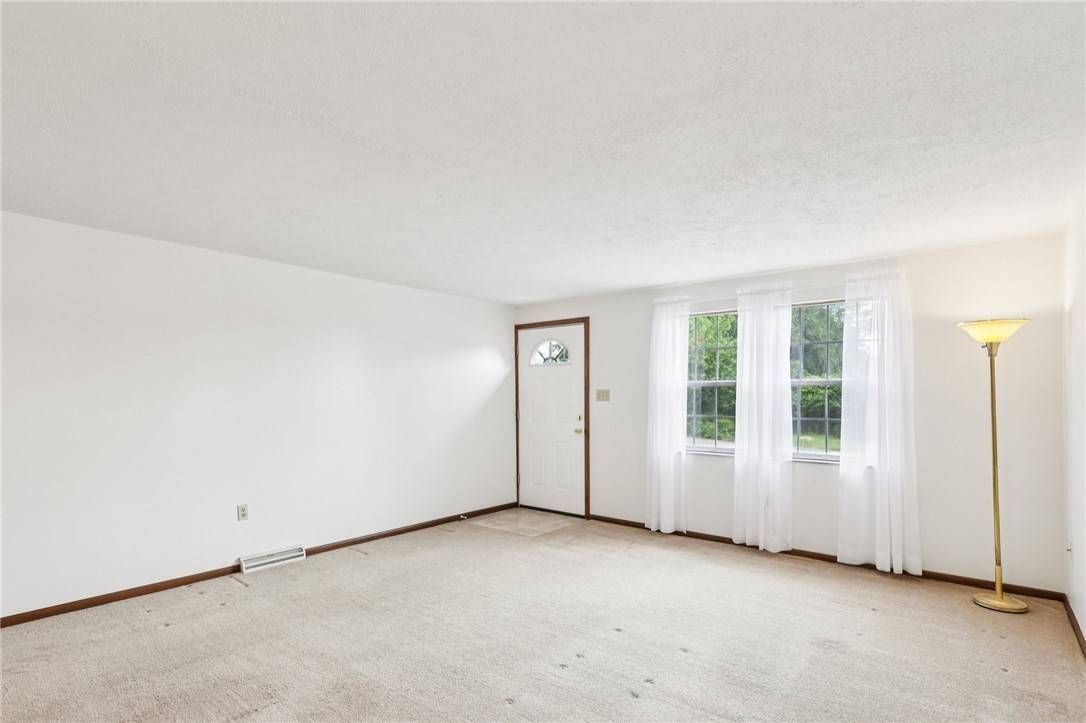Crafton, PA 15205,222 S Grandview Ave